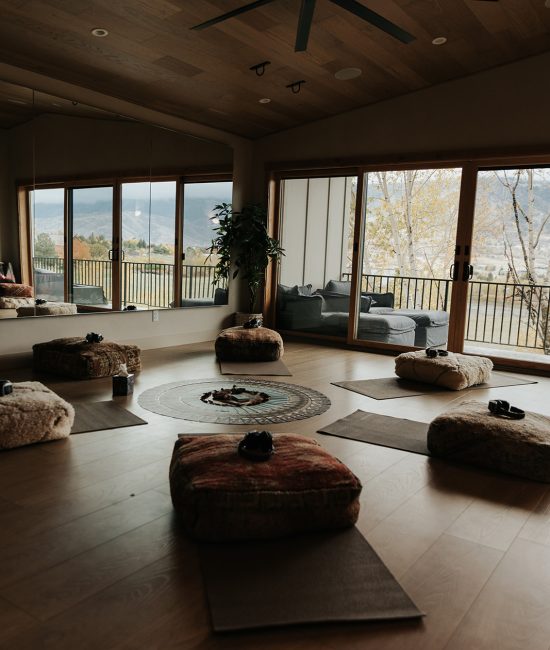 retreat setting in a room